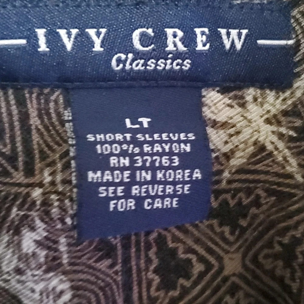 Ivy Crew classics tropical short sleeve shirt - Picture 4 of 8